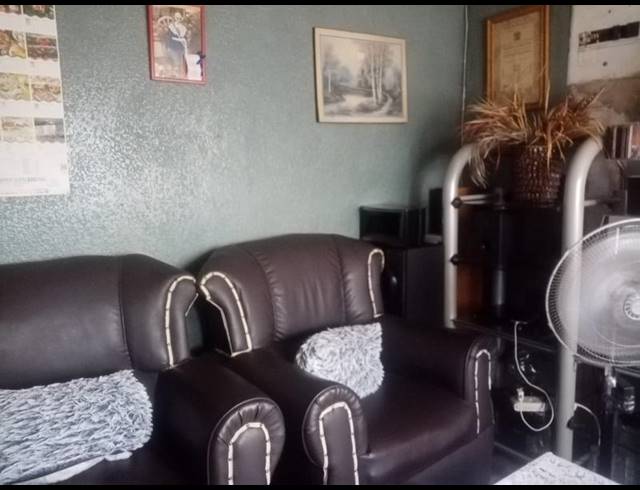 4 BEDROOM HOUSE FOR SALE IN TWALA